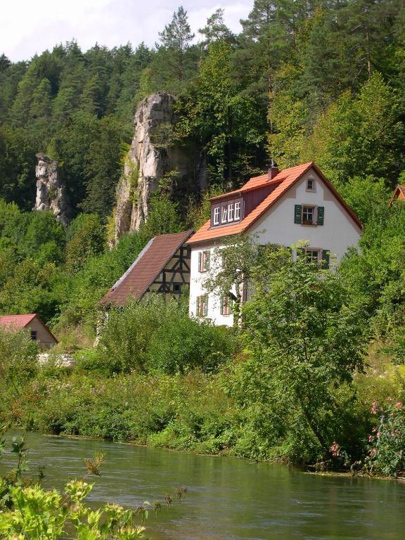Hotel Wilder Mann Königstein in der Oberpfalz エクステリア 写真